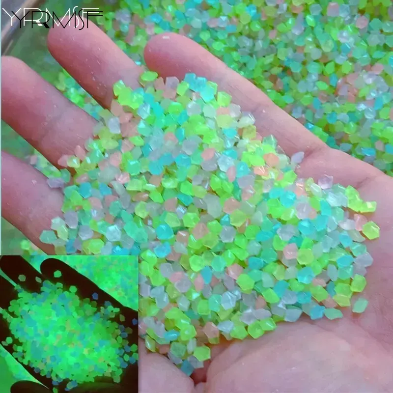 Aquarium Fish That Glow In The Dark - 1000 قطعة 3-5 مللي متر مضيئة