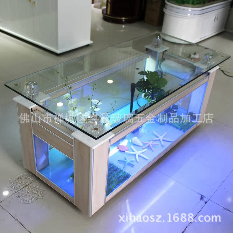 طاولة قهوة على شكل حوض أسماك ب - مراجعة Live Fish Aquarium وسعره